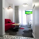 Moon Ξενοδοχείο με διαμερίσματα *