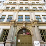 Ξενοδοχείο με διαμερίσματα Moon