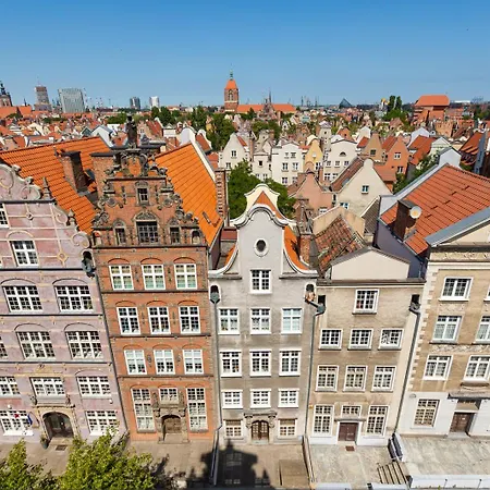 Moon Gdansk